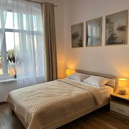 Apartament Piaskowy Kollataja Tomaszów Mazowiecki Exterior foto